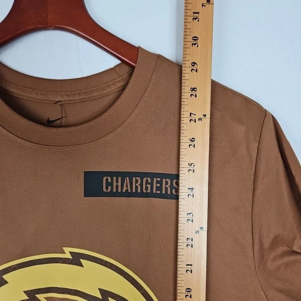 Nike Los Angeles Chargers NFL 2023 Salute To Service Legend Shirt Men's Size S - Picture 8 of 9